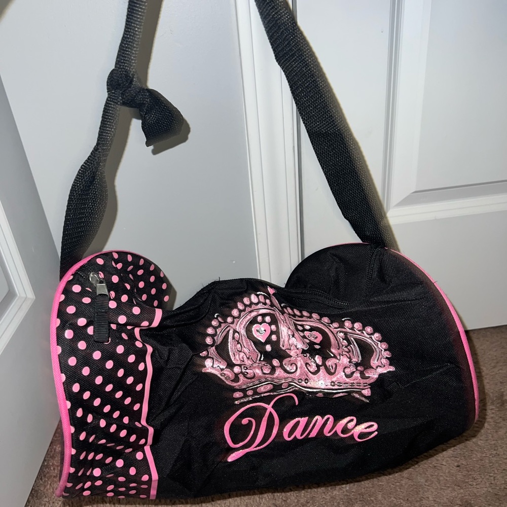 Used girls dance bag. Cute, use for dance bag or toy bag.